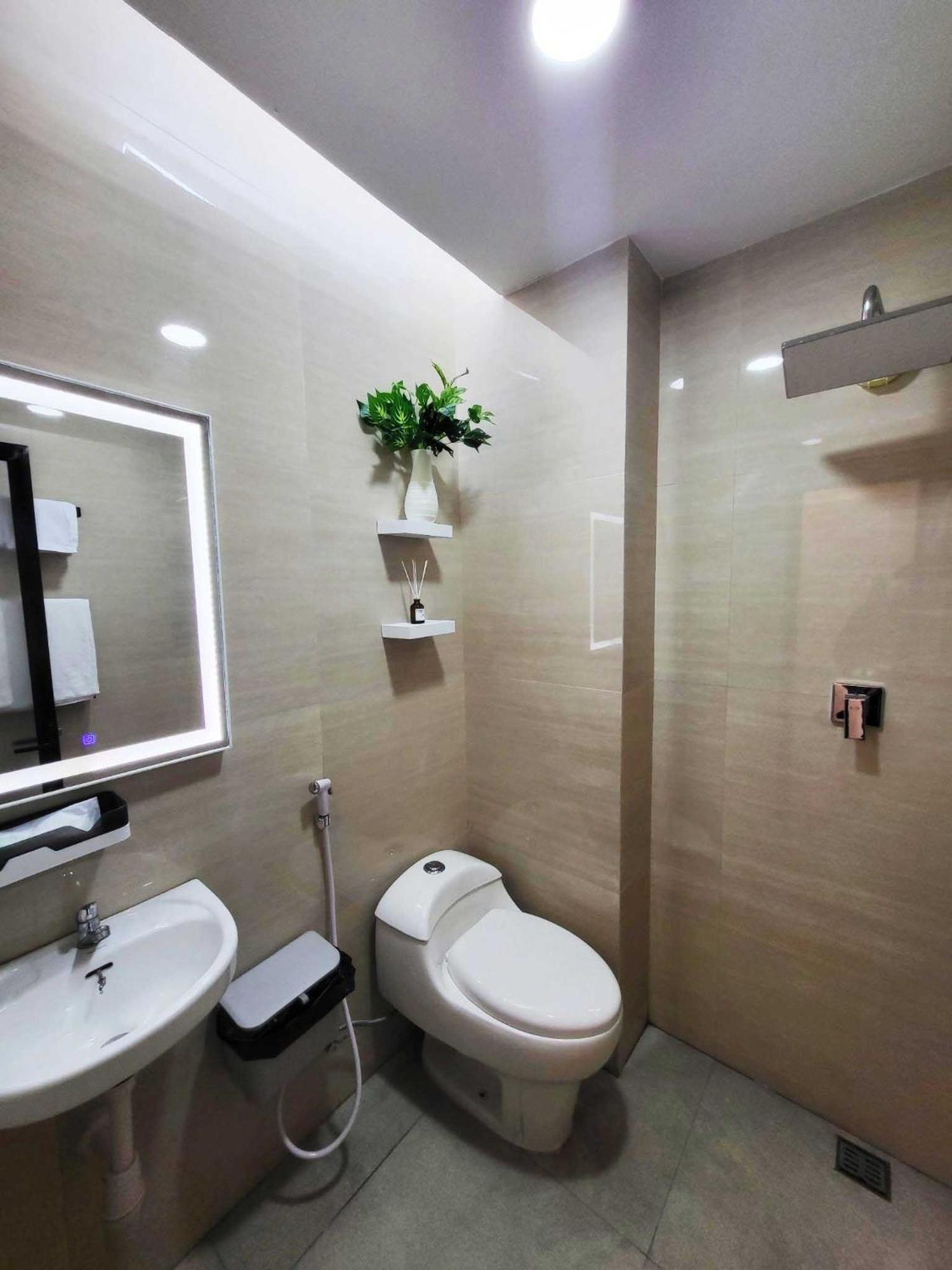 Cabin15 - Syariah Blitar Buitenkant foto