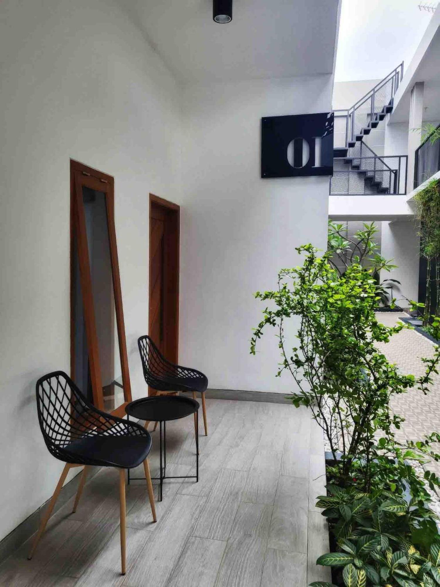 Cabin15 - Syariah Blitar Buitenkant foto