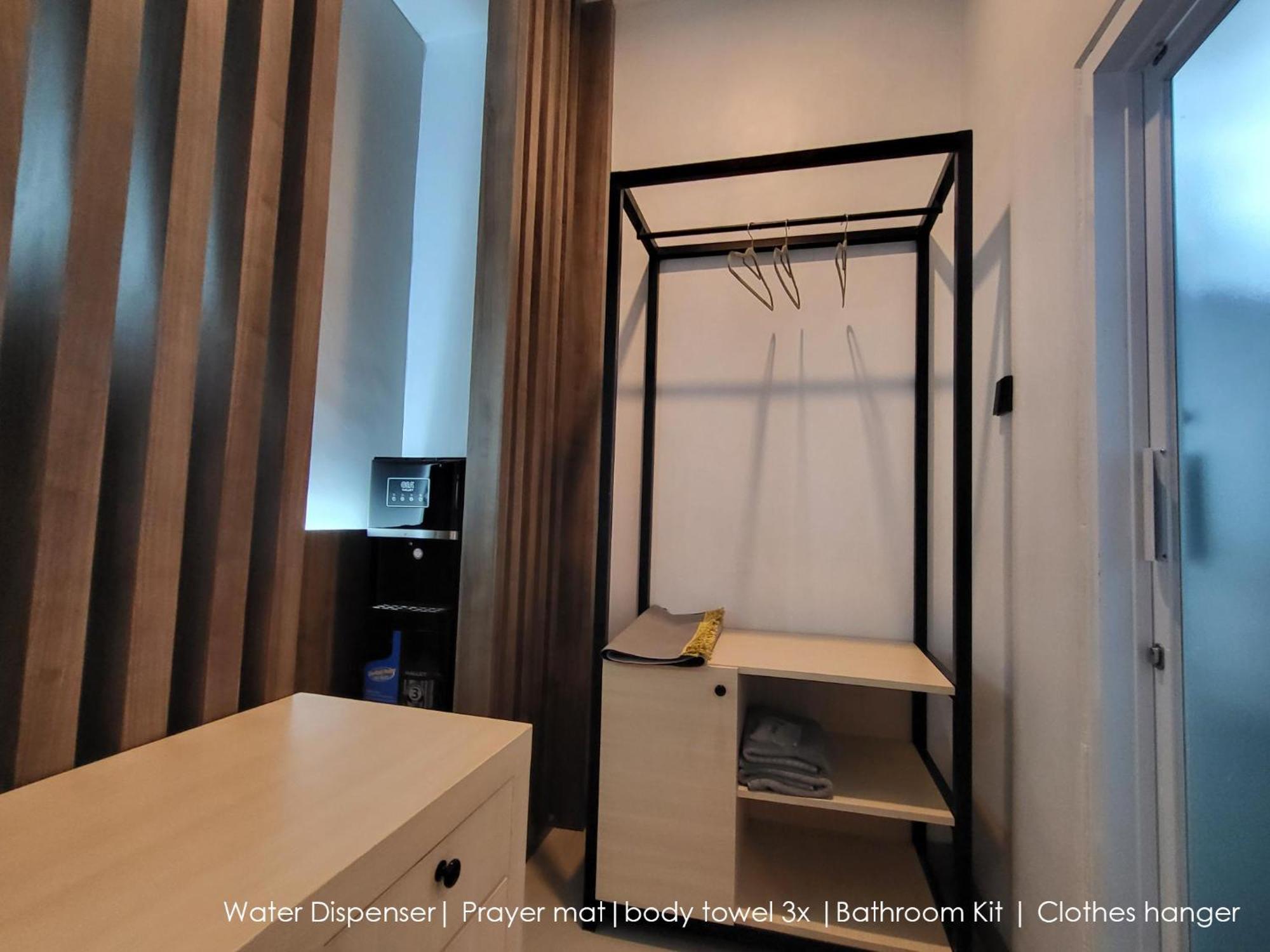 Cabin15 - Syariah Blitar Buitenkant foto